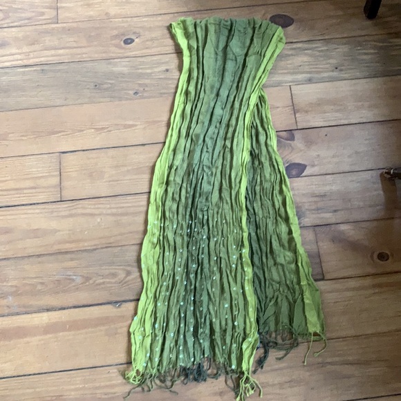 Crinkle Scarf - Picture 3 of 3